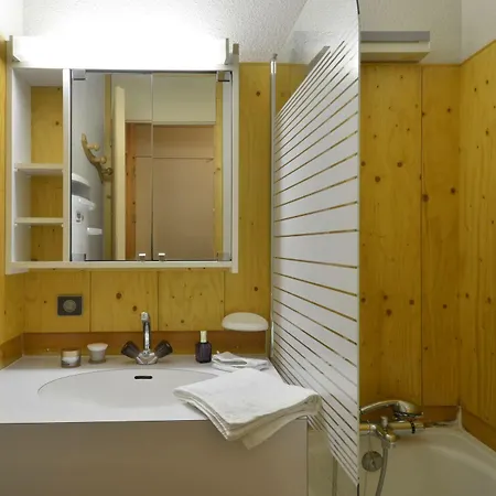 Oip Plagne Bellecote Апартаменты *